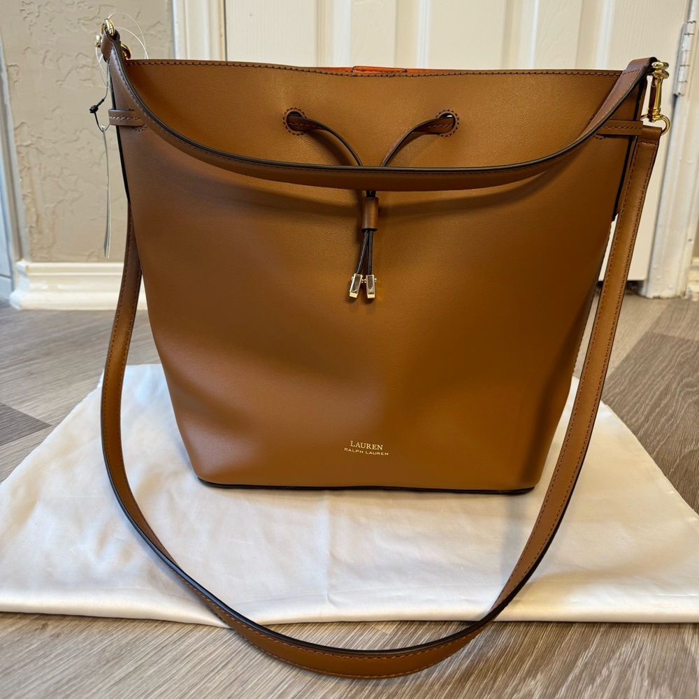 Lauren Ralph Lauren Shoulder Bag